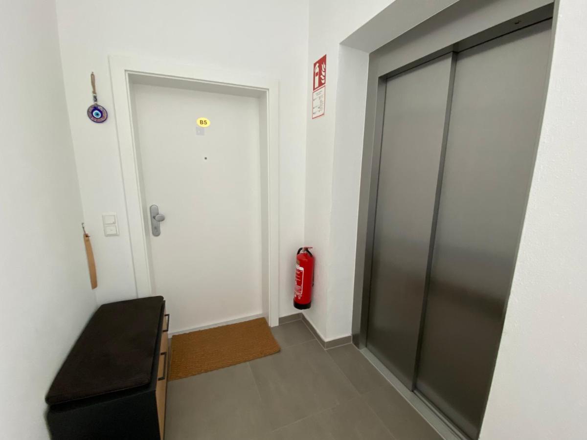Moderne Kaminstube